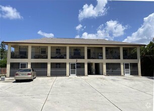 Building Photo - 11410 Char Ann Dr