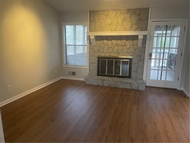 Foto del edificio - 516 Faith St