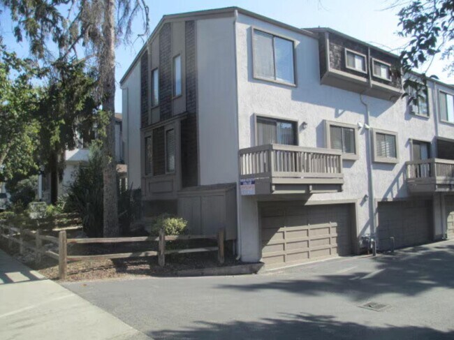 Foto del edificio - 850 Bellomy St