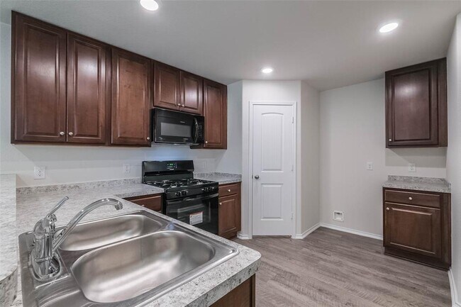 Building Photo - 9271 Laiden Creek Trl