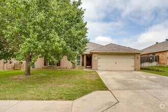 Building Photo - 3408 Muleshoe Ln