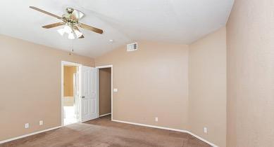 Foto del edificio - 3818 Rose Canyon Dr
