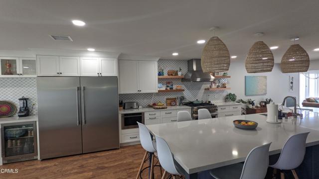 Building Photo - 2500 Clearview Ave