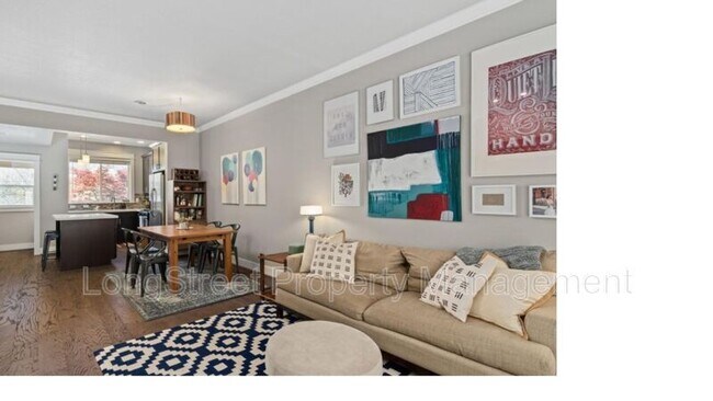 Foto del edificio - 3058 SE 50th Ave