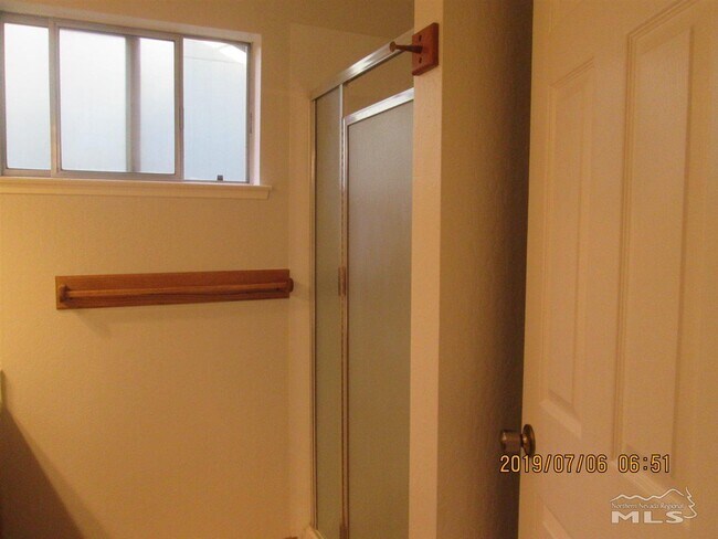 Foto del edificio - 1849 Deep Creek Dr