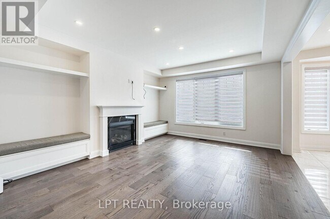 Photo du bâtiment - 199 Symington Ave