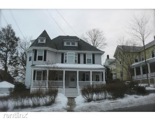Building Photo - 128 Palfrey St