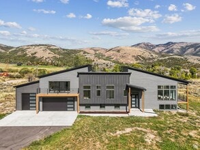 Building Photo - 5866 N Fork Rd