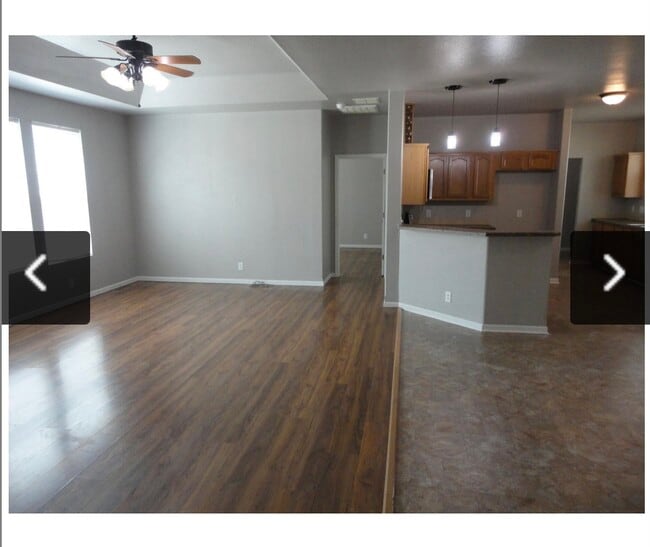 Foto del edificio - 105 Hemingway Ct