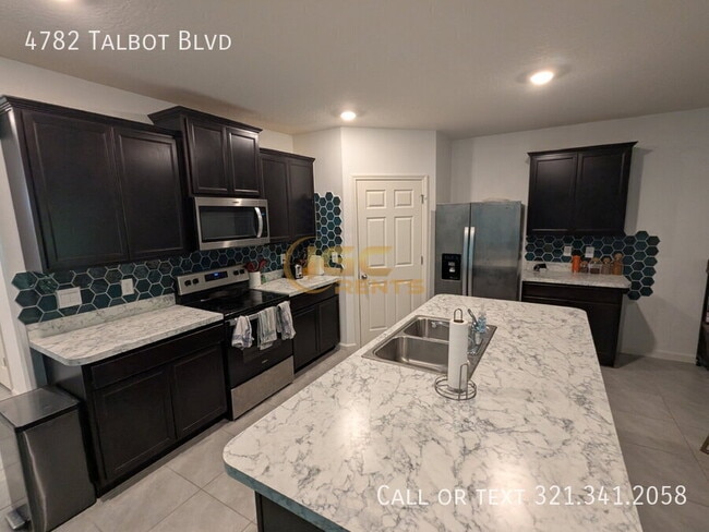 Foto del edificio - 4782 Talbot Blvd