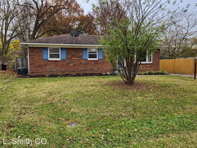 Foto del edificio - 3 br, 1 bath House - 8404 Robin Hill Dr
