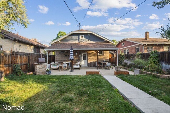 Foto del edificio - 4 br, 2 bath House - 3370 W Clyde Pl