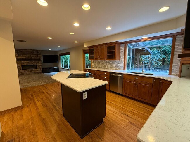 Foto del edificio - 4bd/2.5ba Renton House