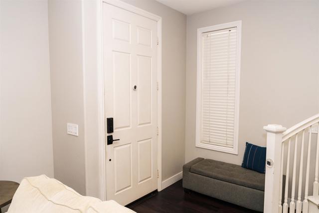 Foto del edificio - 739 San Juan Pl