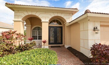 Building Photo - 7046 Maidstone Dr