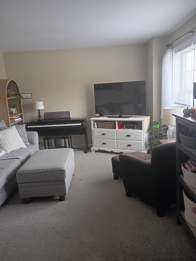 Foto del edificio - 428 Indian Rock Cir