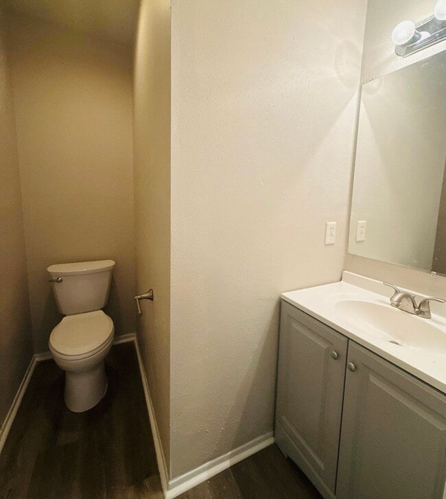 Foto del edificio - 4146 Sunrise Crest Dr