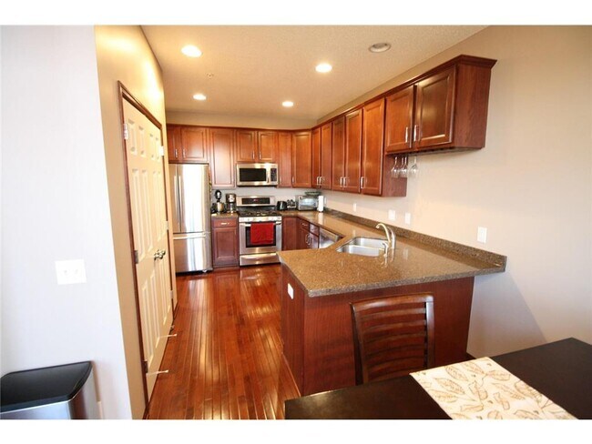 Building Photo - 15423 Junegrass Ln