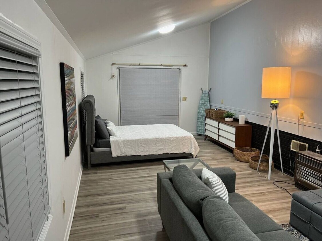 Foto principal - 161 McGill St