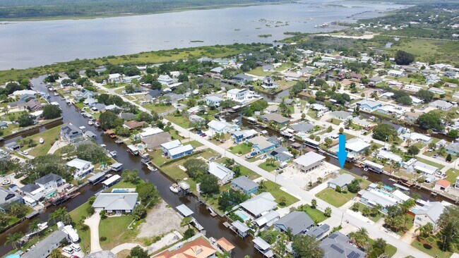 Building Photo - 226 Treasure Beach Rd