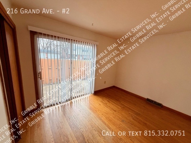 Building Photo - 216 Grand Ave