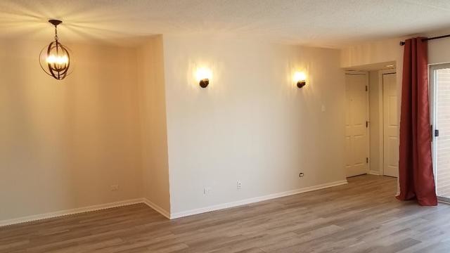Foto del edificio - 6550 W Belmont Ave