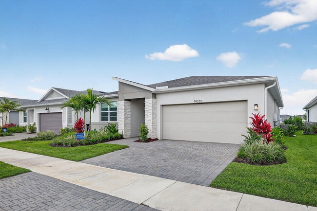 Foto del edificio - 14335 SW Skye Dr