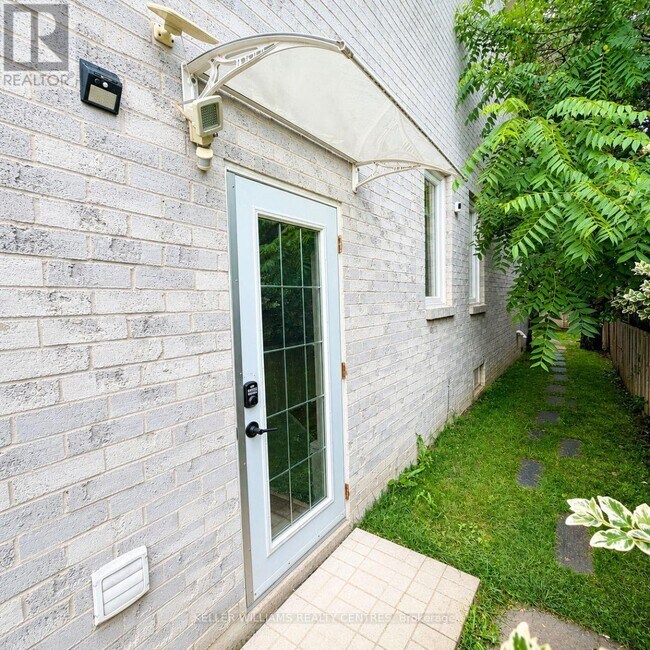 Photo du bâtiment - 71 Avenue Rd