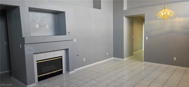 Building Photo - 9007 Dulcimer Ln