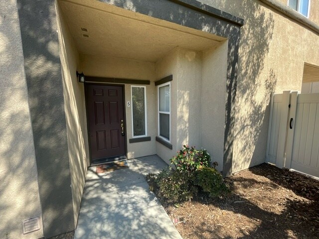 Building Photo - 6349 Avenida De Las Vistas