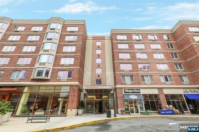 Foto del edificio - 3110 City