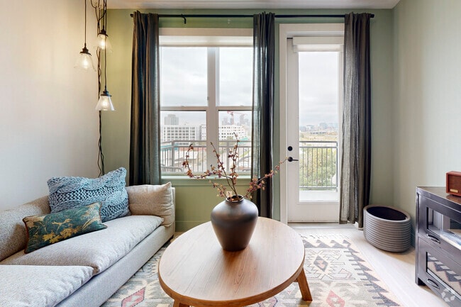 1BR, 1BA - 767SF - Living Room - Ironworks on Fox