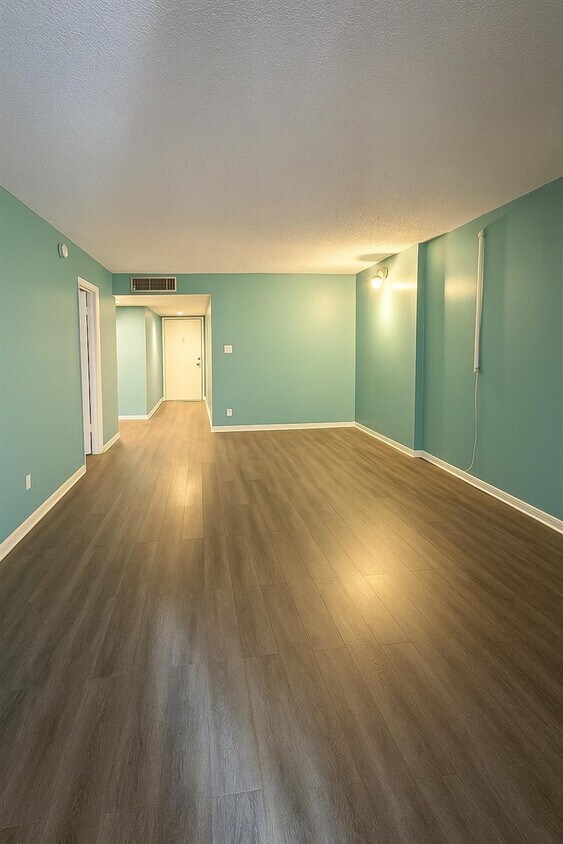 Foto principal - 3361 NW 47th Ter