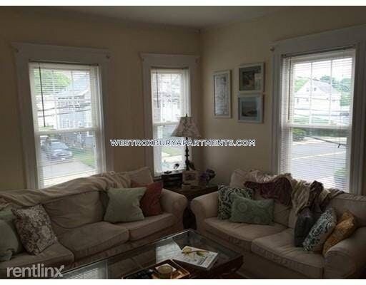 Building Photo - 3 br, 1 bath  - 583 Weld St