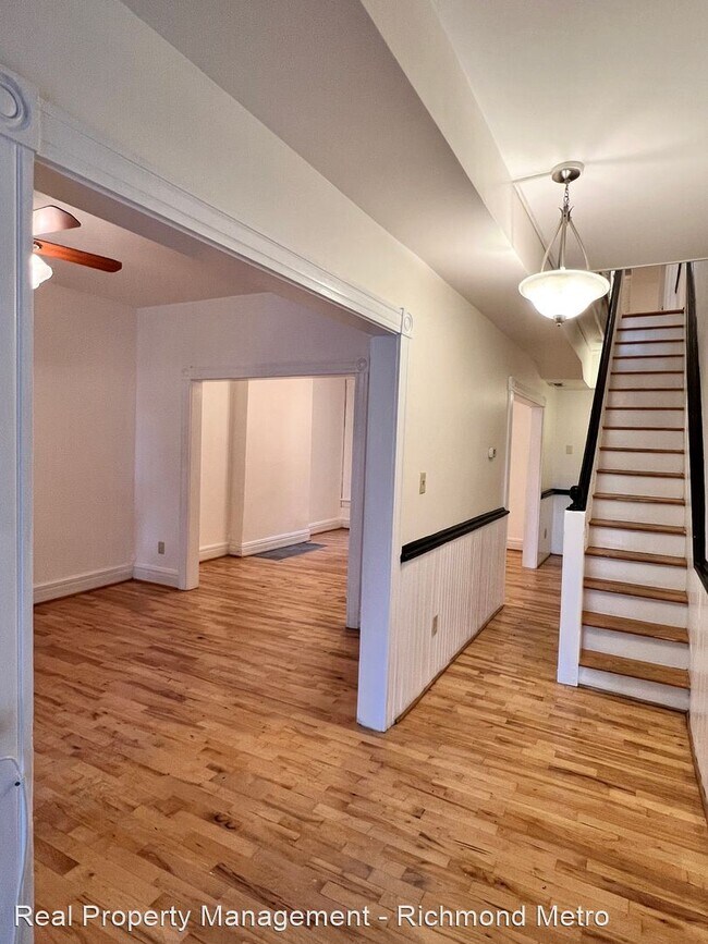 Building Photo - 3 br, 1.5 bath House - 609 St James Street