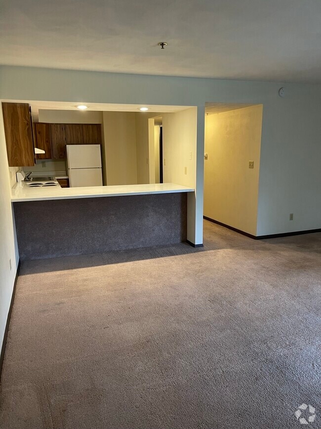 Building Photo - 1510 Northbrook Dr