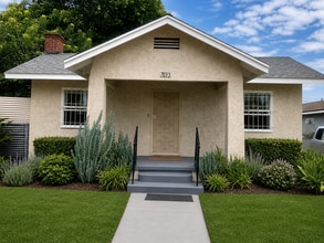 Building Photo - 7033 2nd Ave