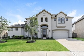 Building Photo - 30627 S Creek Way