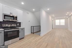 Building Photo - 2061 N 8th St