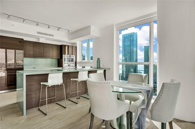 Foto del edificio - 1080 Brickell Ave