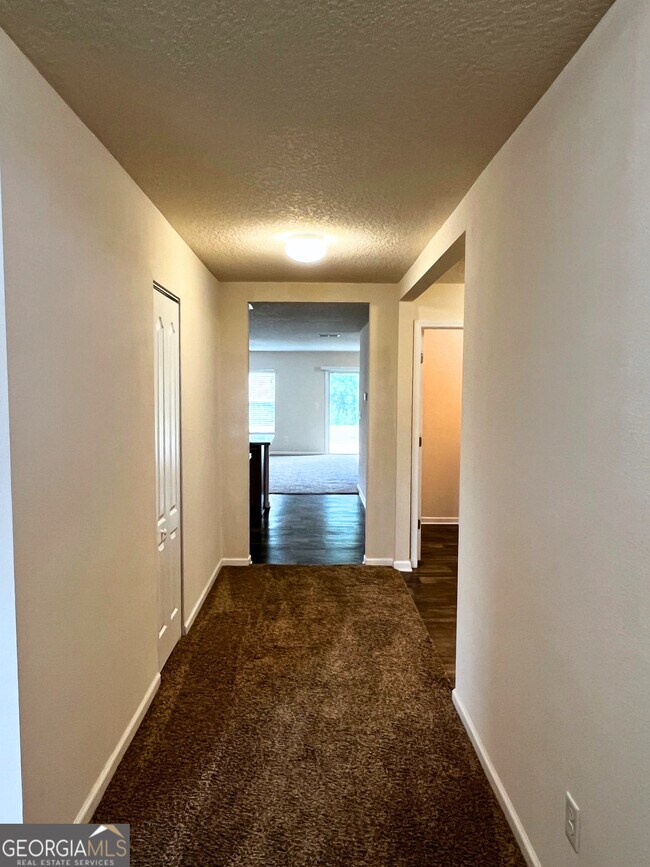 Foto del edificio - 232 Brooklet Cir