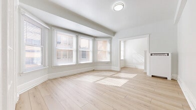Building Photo - 507 Taylor St