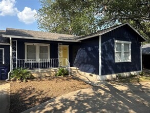 Building Photo - 1206 Arcadia Ave