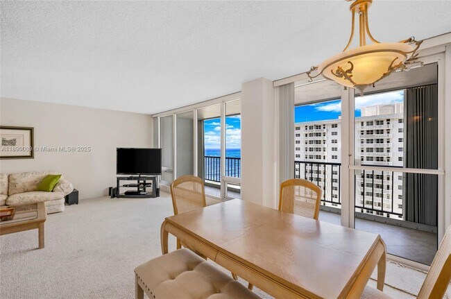 Building Photo - 4280 Galt Ocean Dr