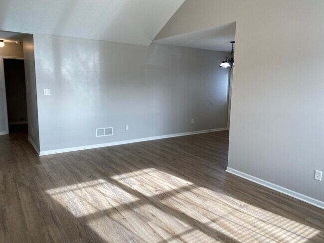 Foto del edificio - 220 SW Chartwell Cir
