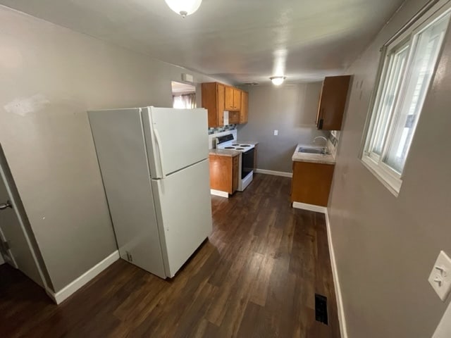 Building Photo - 4326 W 152nd St