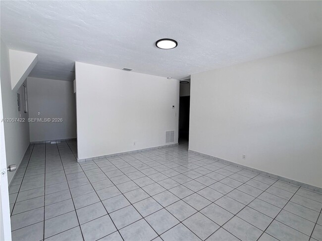 Foto del edificio - 16921 SW 94th Ave