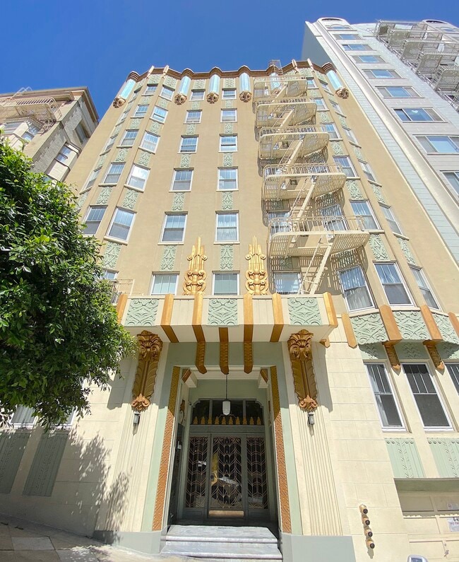 Facade. - 640 Mason St
