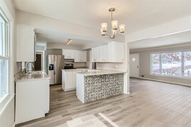 Building Photo - 129 E 68Th Street, Richfield, MN, 55423