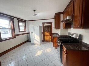 Building Photo - 103 St Andrew Rd